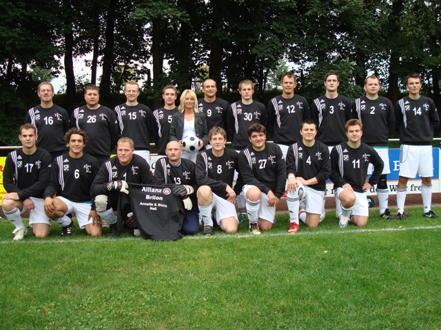 MannschaftKlein3.jpg